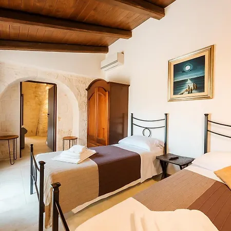 Td Truly Trulli Gentle Breezes Across Olive Valley * Alberobello